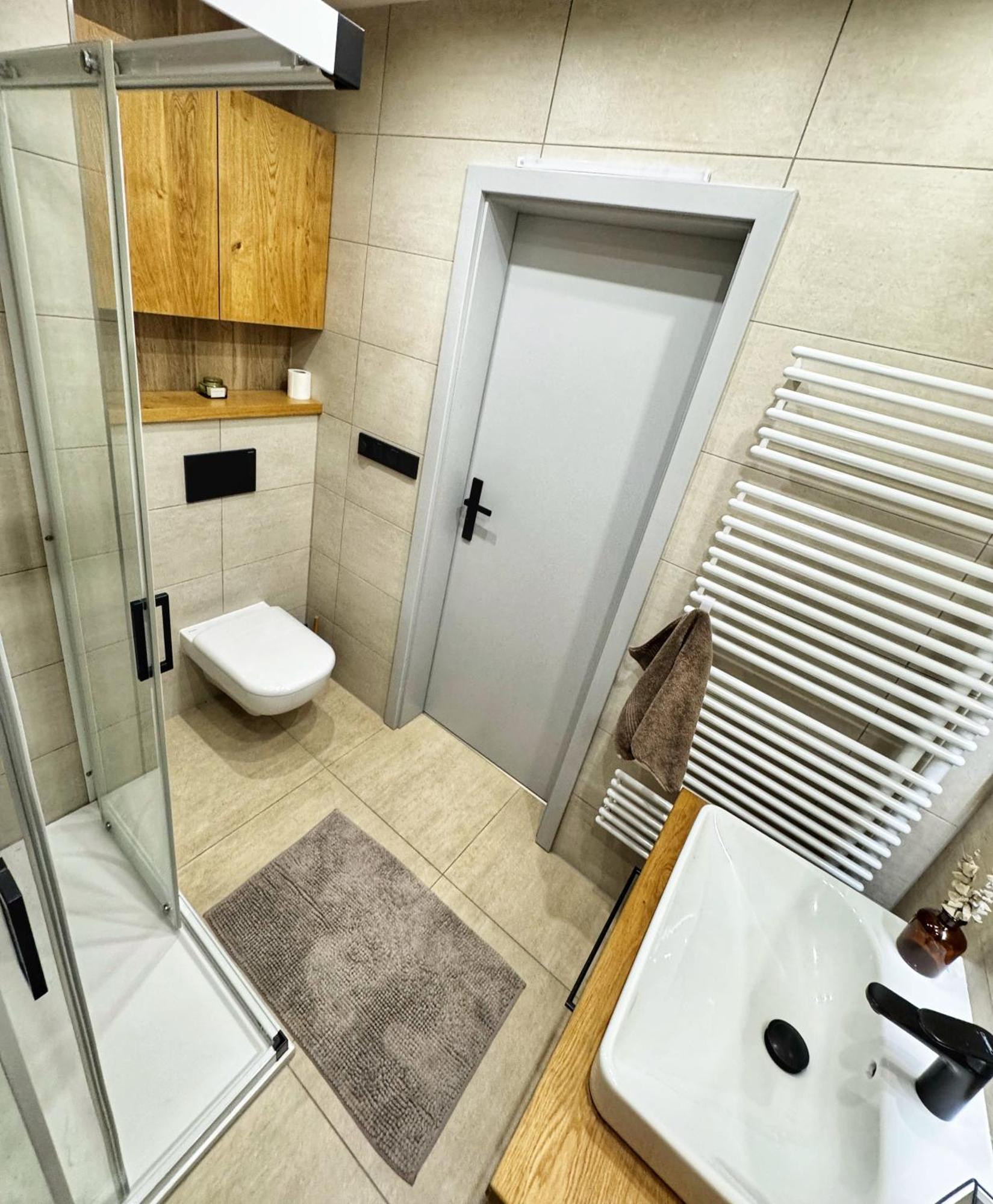Apartman Vista Rokytnice โรกีนีซ นัด ยีเซอโร ภายนอก รูปภาพ
