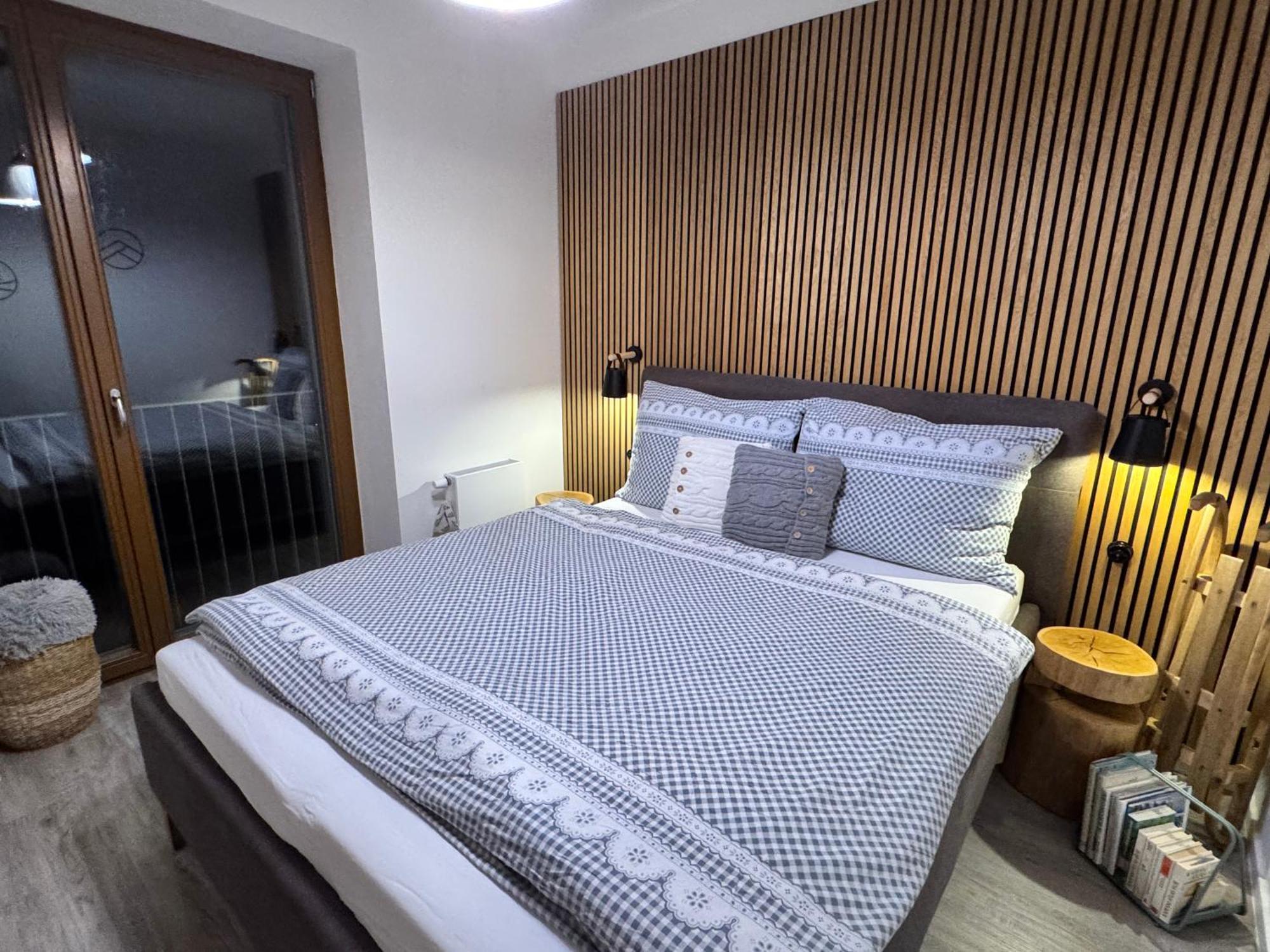Apartman Vista Rokytnice โรกีนีซ นัด ยีเซอโร ภายนอก รูปภาพ